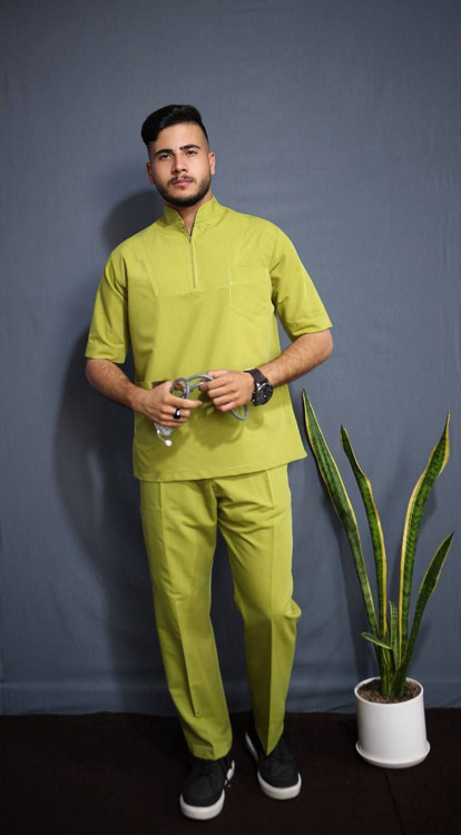 ست اسکراب پزشکی مردانه مدل یقه زیپدار پرو